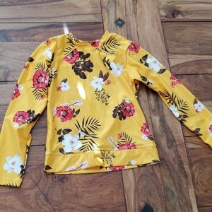 Agua Bendita Yellow Floral Rashguard